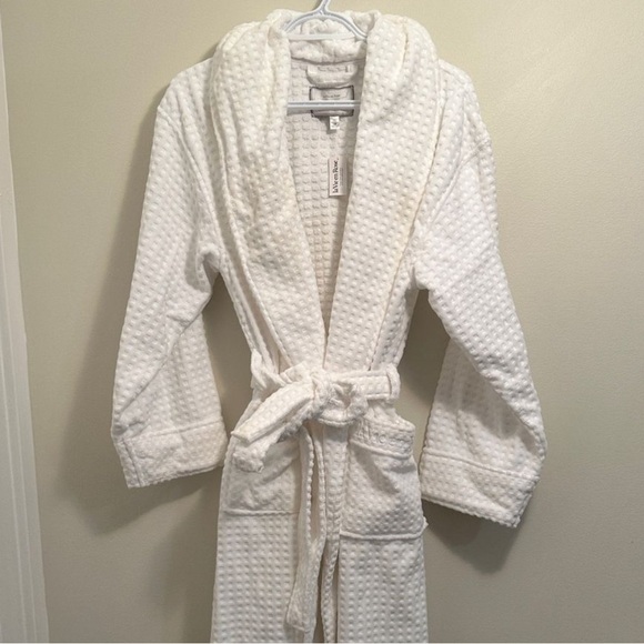 La Vie en Rose Hotel Collection White Waffle Robe NWT - Picture 3 of 5